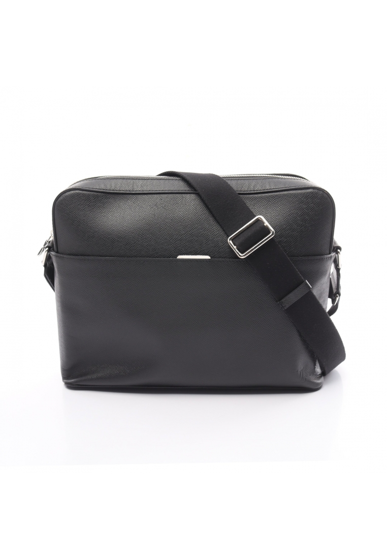 二奢 Pre-loved Louis Vuitton Anton Messenger PM taiga Ardoise Shoulder bag leather black