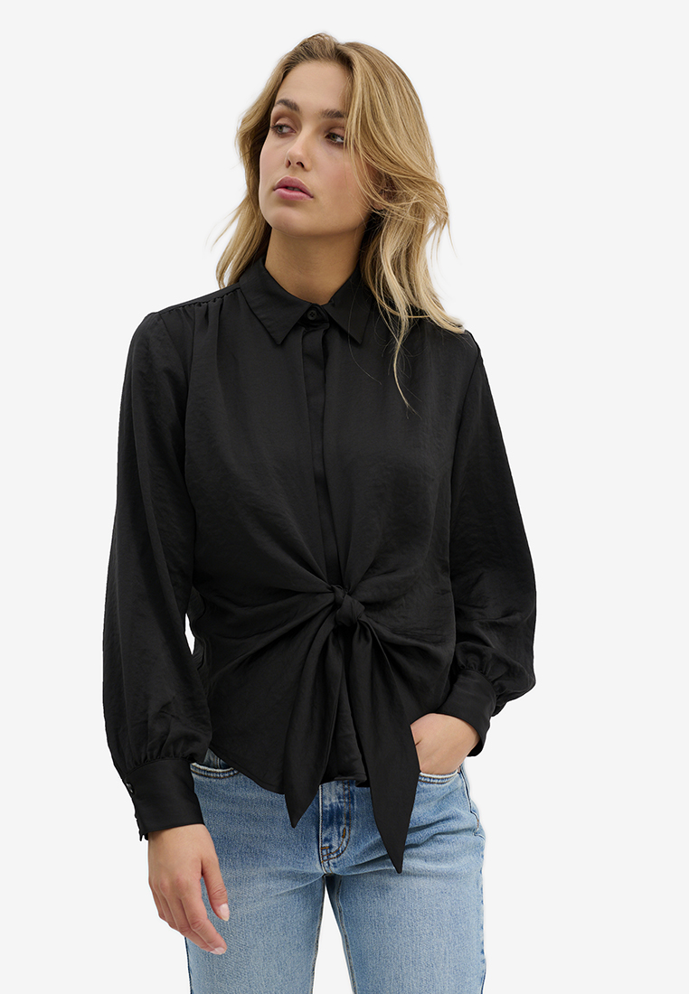 MY ESSENTIAL WARDROBE Hilo Knot Blouse