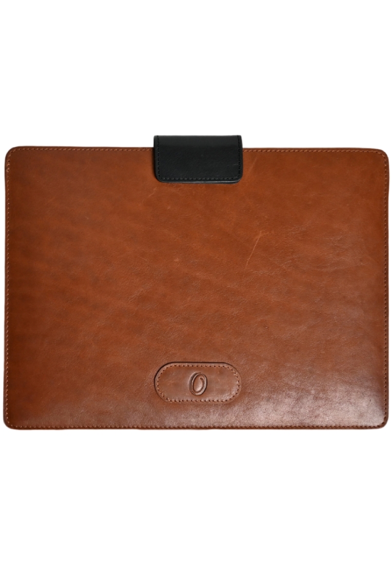 Oxhide 優質皮套 - iPad、平板電腦和筆記本電腦 - J0074 棕色