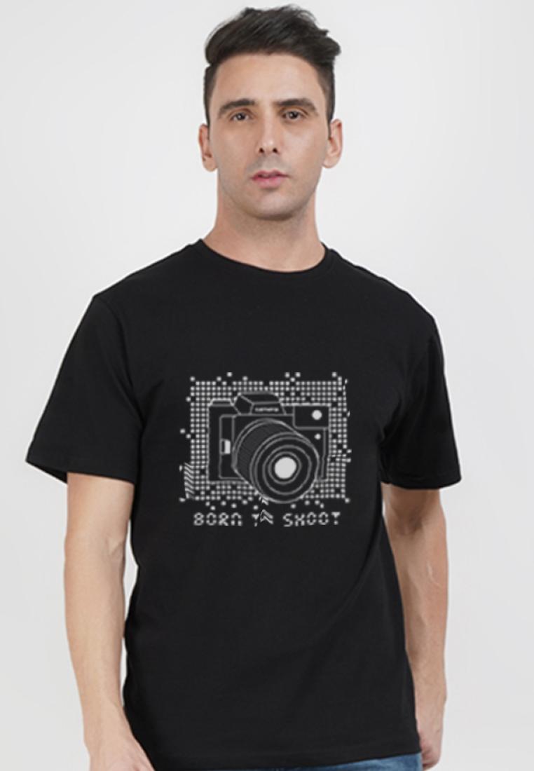QuirkyT 相機印花圖案黑色棉質短袖圓領休閒 T 恤