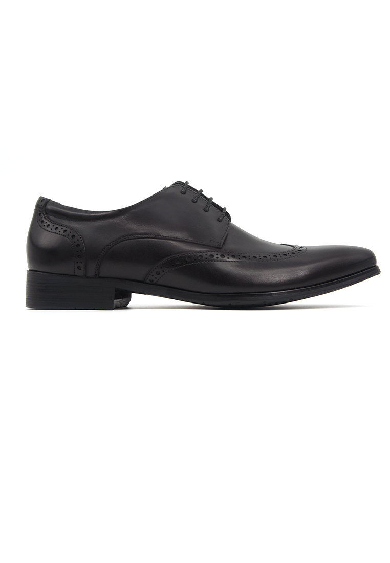 Rad Russel Lace-up Derbies with Wingtips - Black