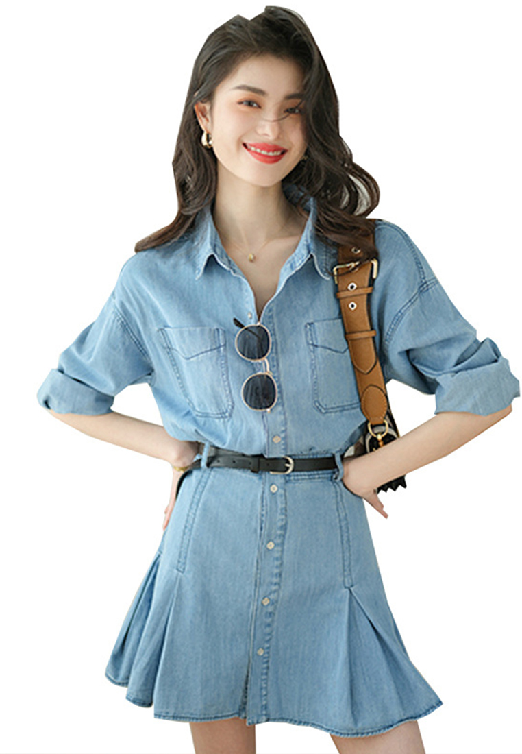 Sunnydaysweety 2024 S/S 復古高級感單排釦藍色牛仔褶皺連身裙 CA23032102