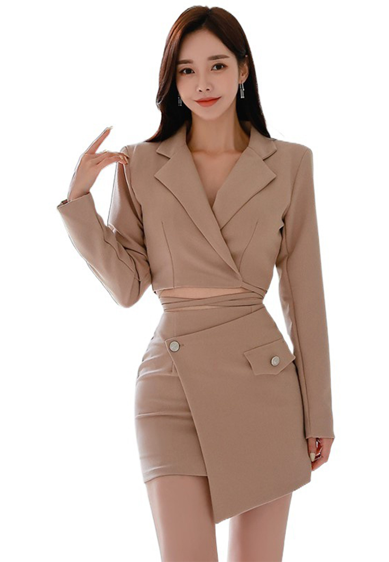 Sunnydaysweety 2024韓版新款兩件套西裝外套收腰包臀裙套裝女A121864BE
