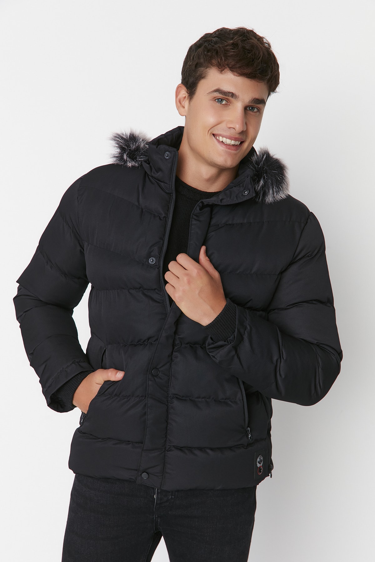 Trendyol Black Men's Regular Fit Inner Fleece Wind Resistant Puffy Winter Coat