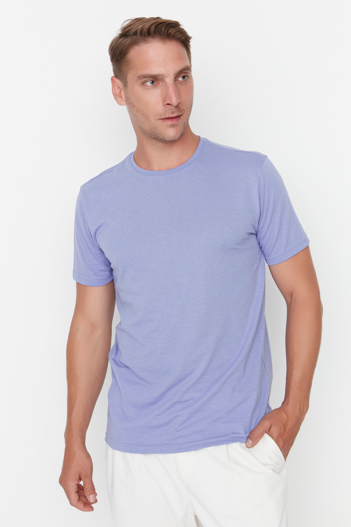 Trendyol Lilac Men's Basic Regular/Regular Cut, Crew Neck Short Sleeved T-Shirt