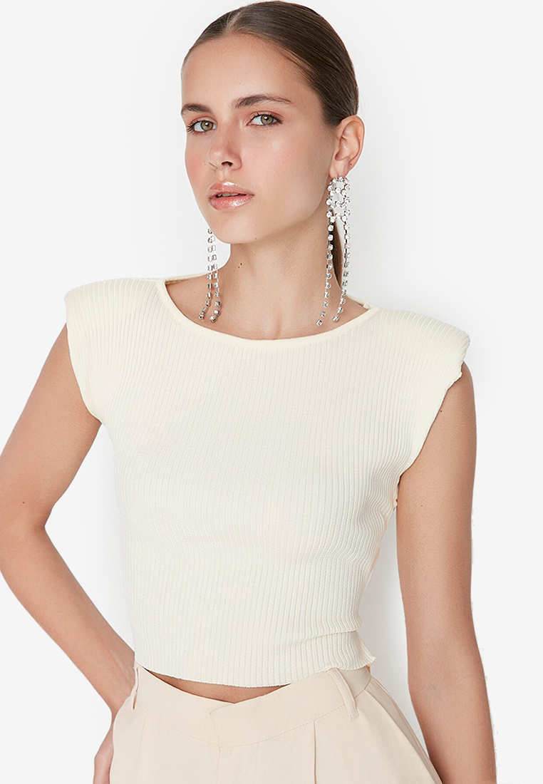 Trendyol Open Back Knitted Top