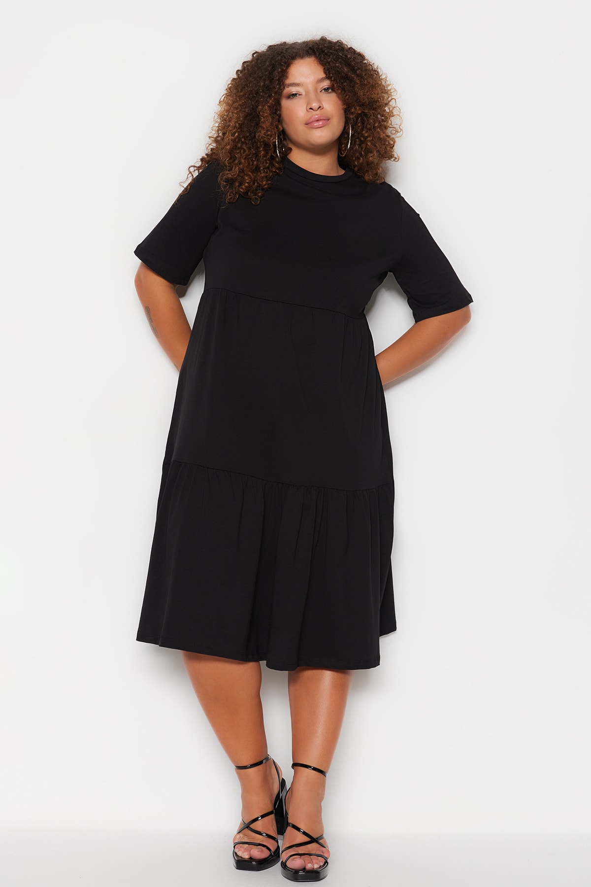 Trendyol Plus Size Black A Line Knitted Crewneck With Flounce Dress