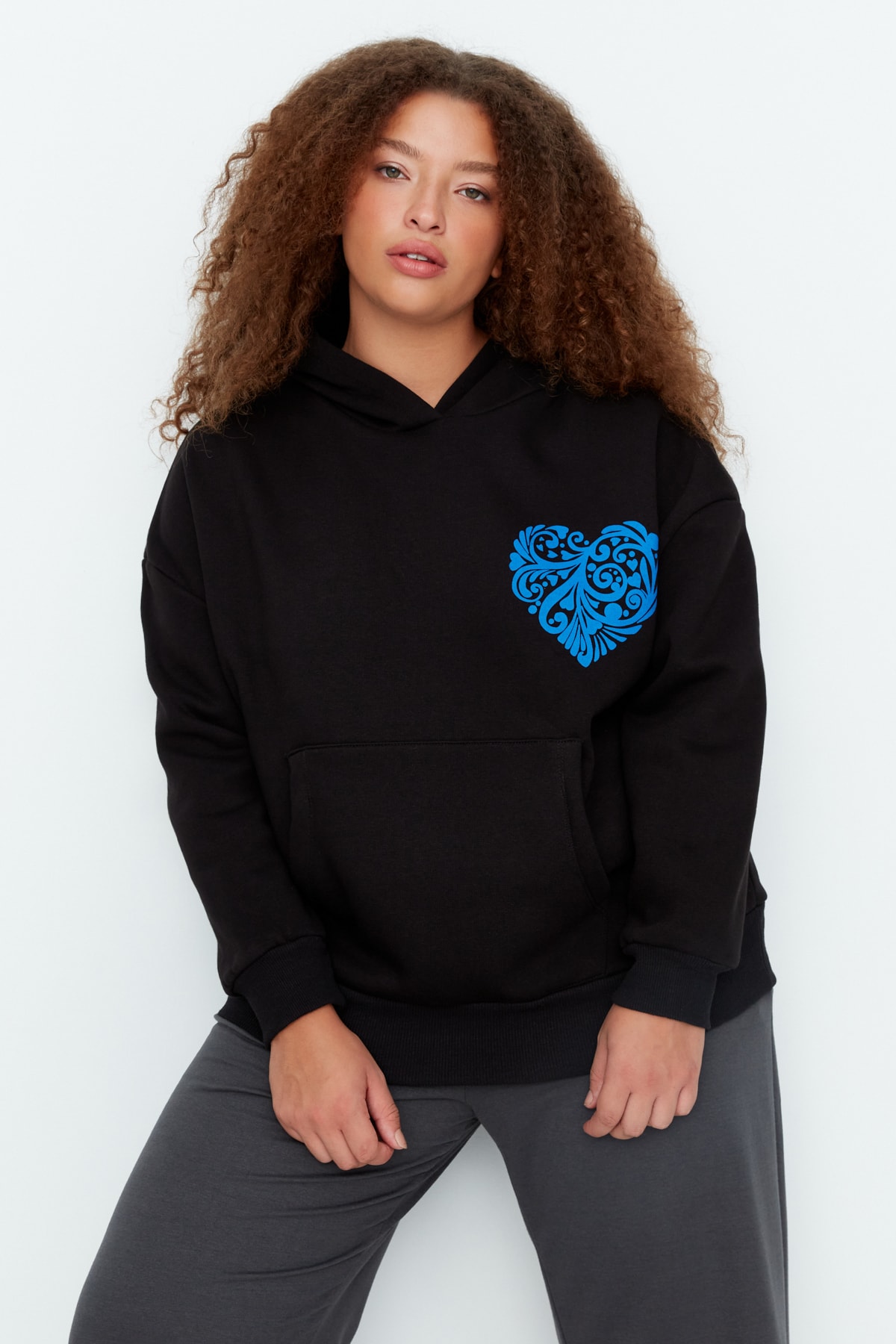 Trendyol Plus Size Black Printed Hoodie and Knitted Fleece Fleece Sweatshirt