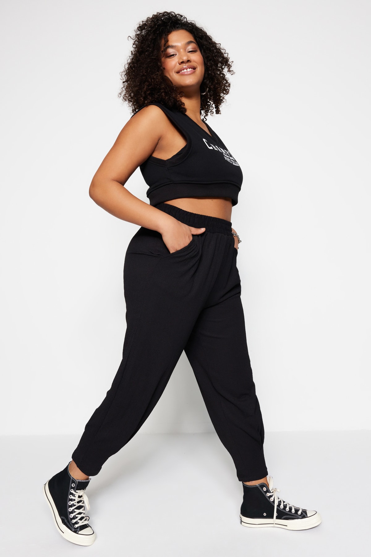 Trendyol Plus Size Black Carrot Fit Trousers with Knitted Elastic Waist