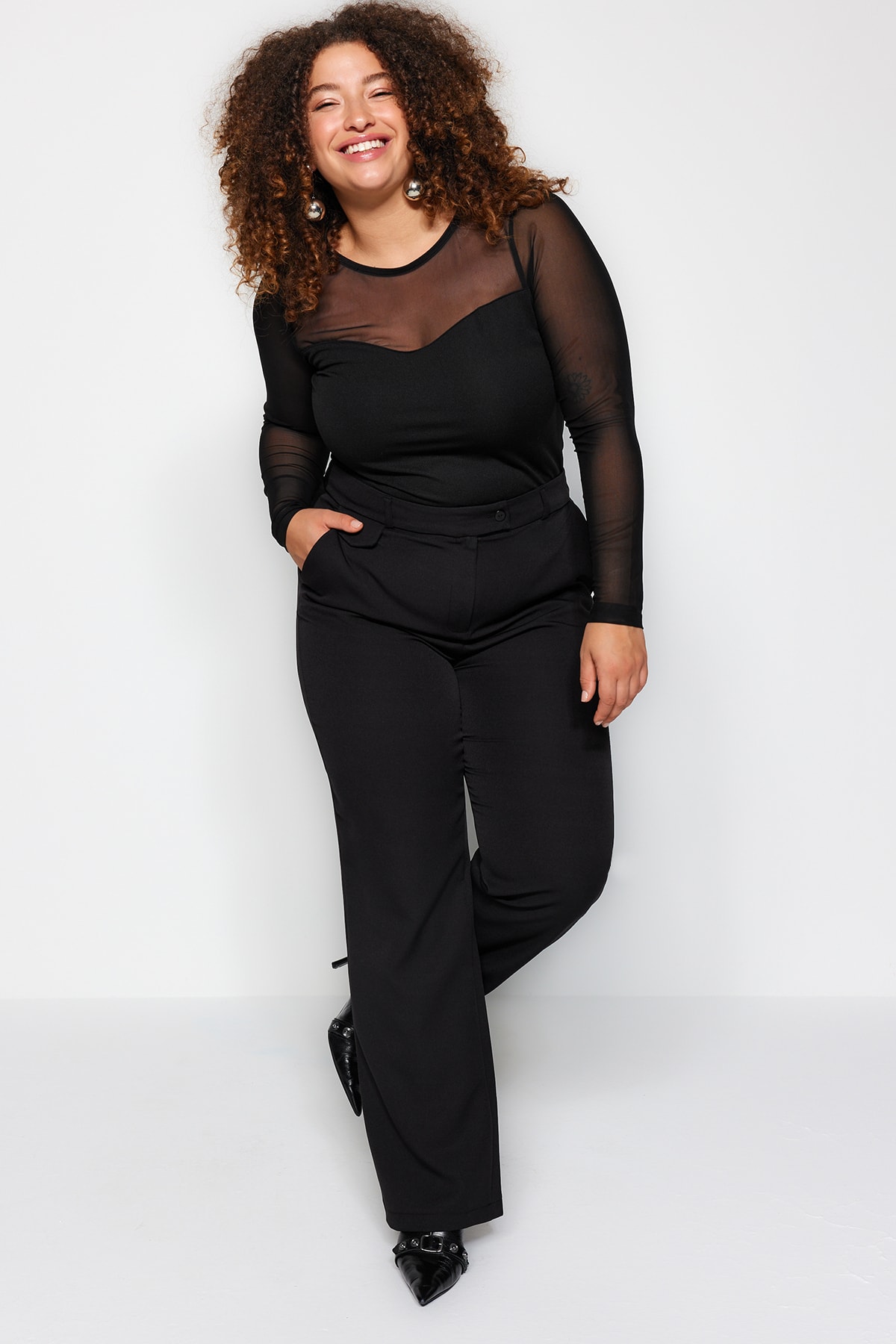 Trendyol Plus Size Black Straight Fit High Waist Weave Trousers
