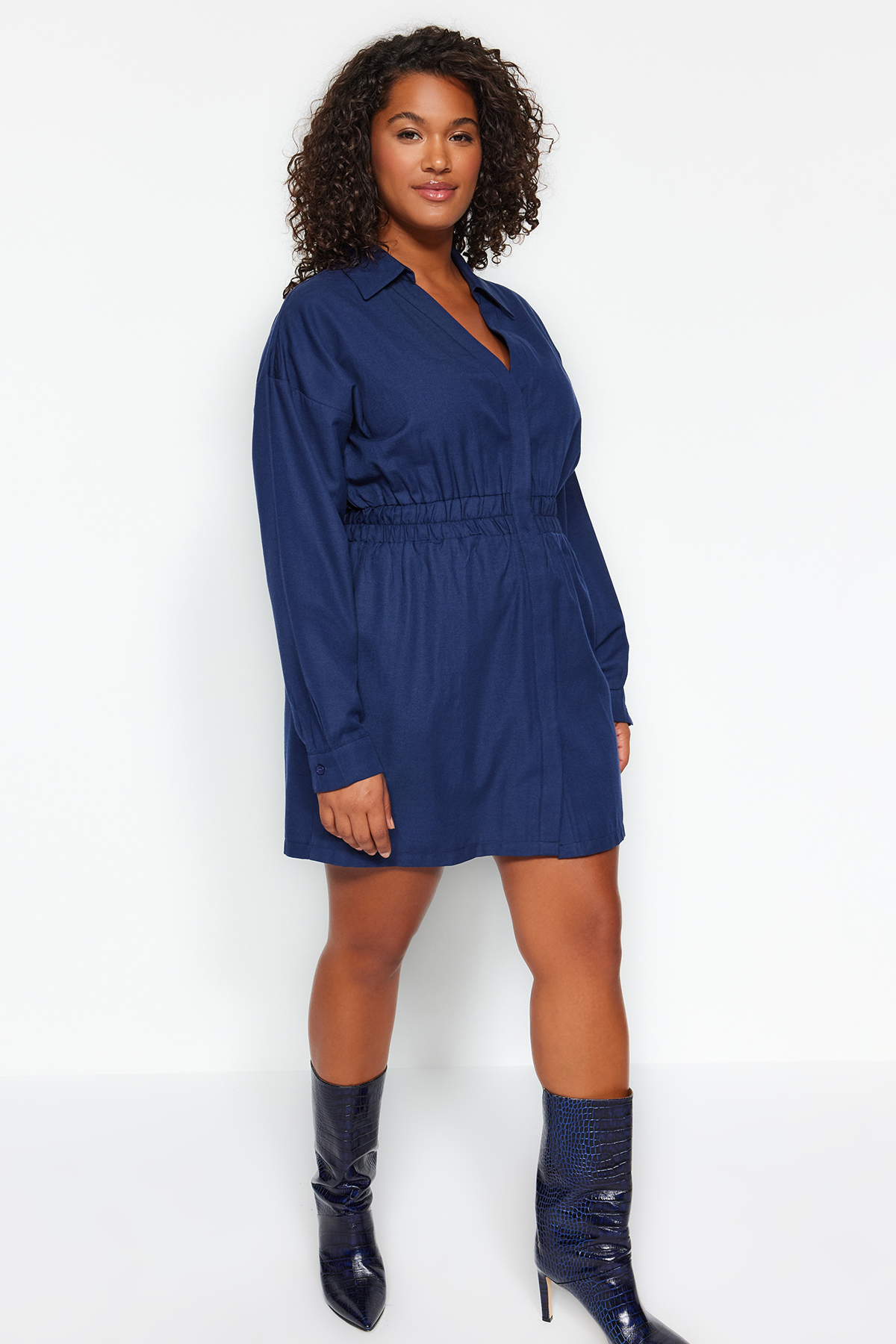 Trendyol Plus Size Navy Blue Mini Woven Shirt Dress