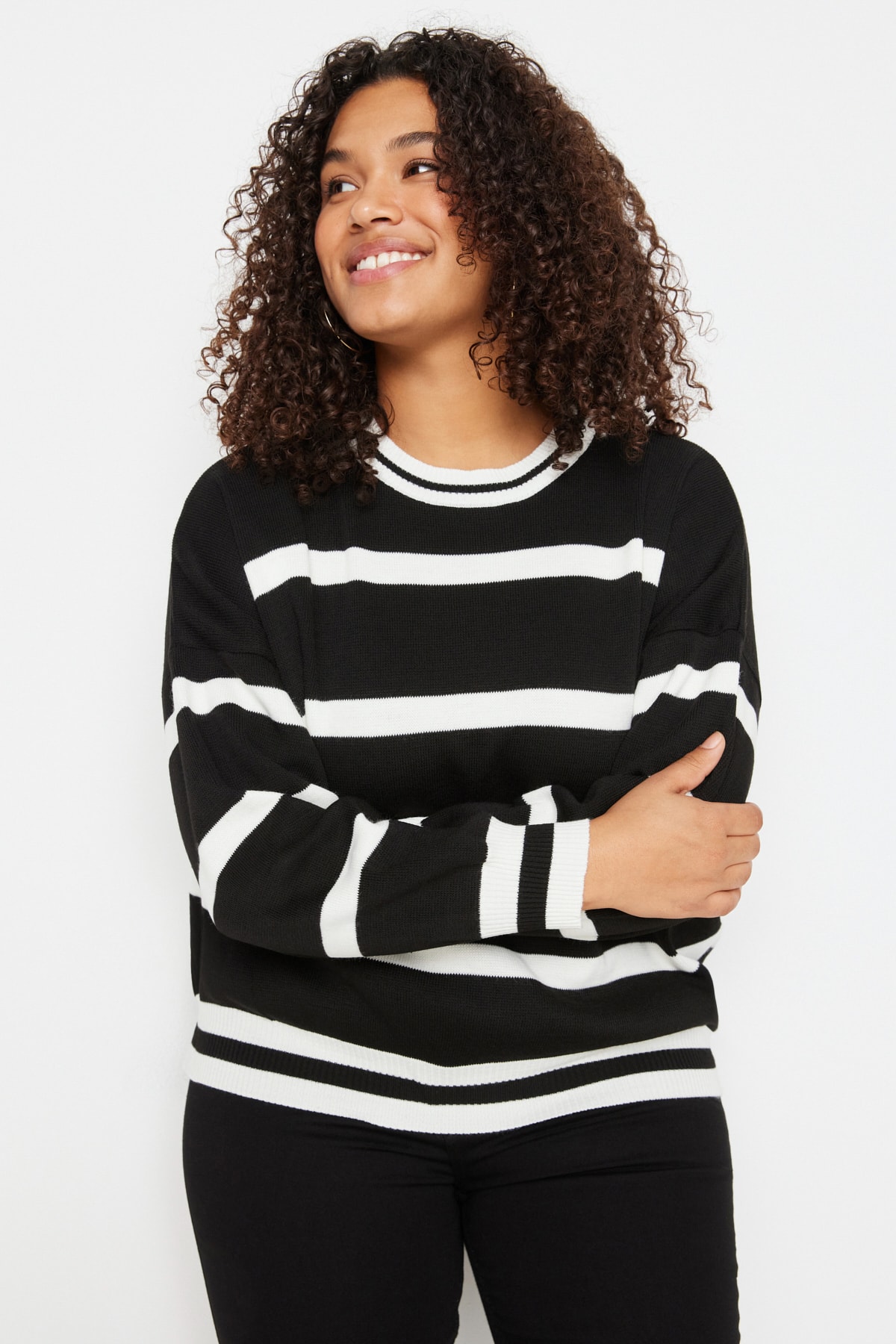 Trendyol Plus Size Black Crew Neck Striped Knitwear Sweater