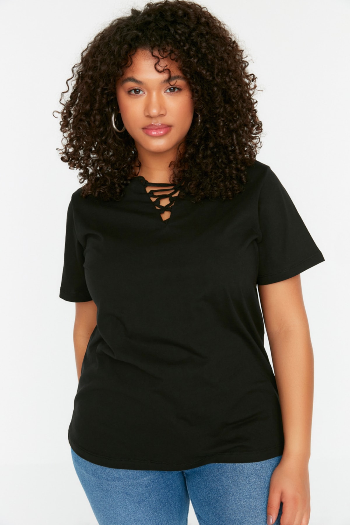 Trendyol Plus Size Black Knitted Collar Detailed T-Shirt
