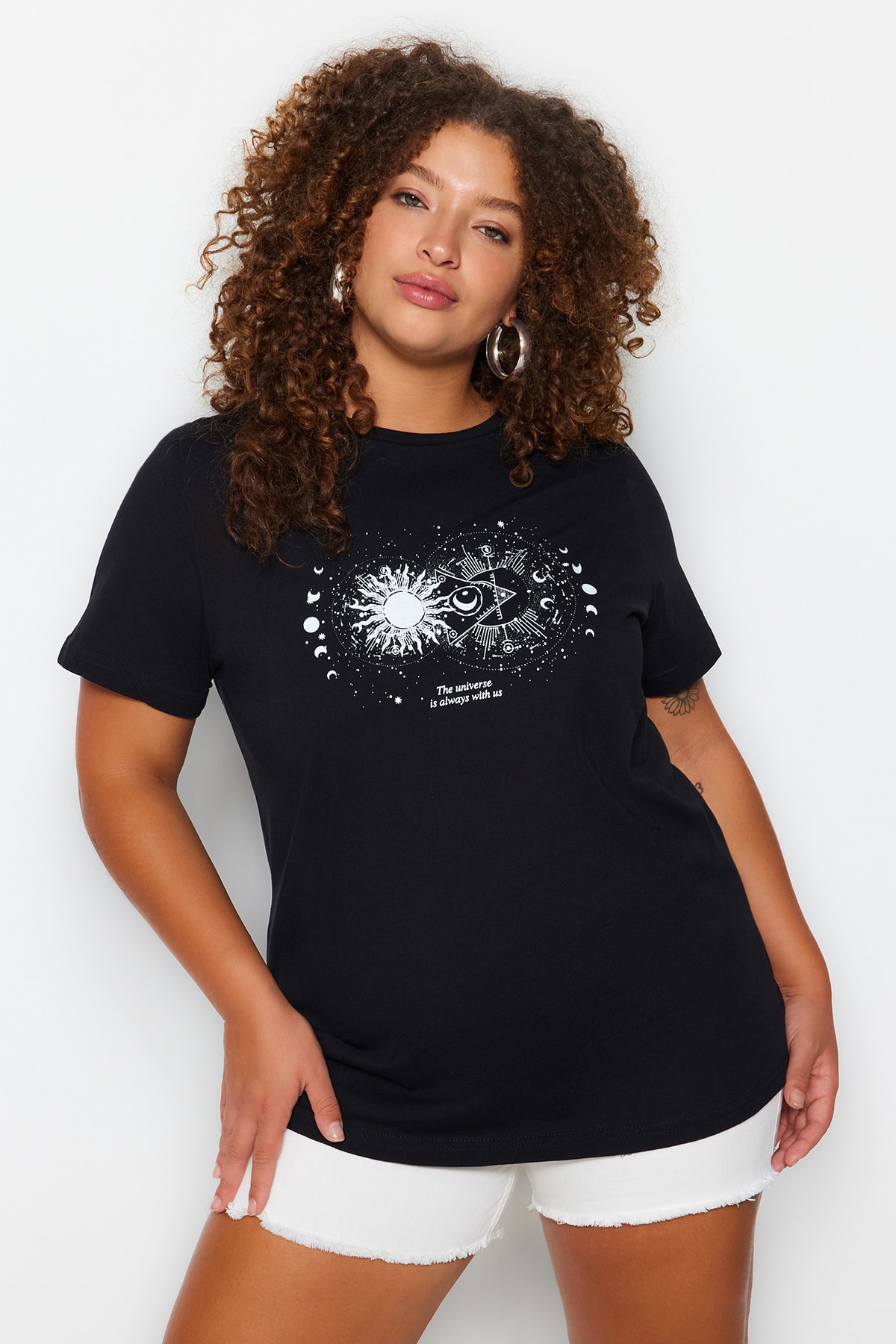 Trendyol Plus Size Black Knitted Crew Neck Printed T-Shirt