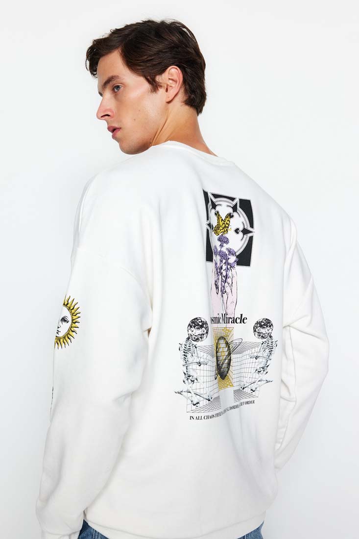 Trendyol Men's Ecru Oversize/Wide-Fit Crew Neck Space Print Cotton Sweatshirt.