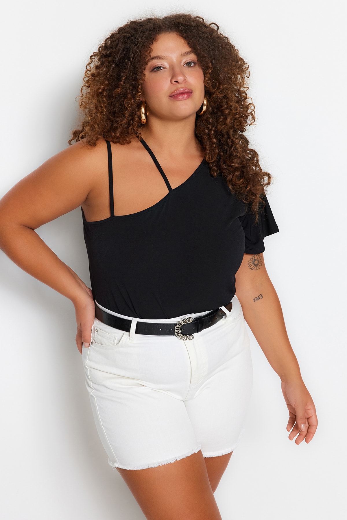 Trendyol Plus Size Black Knitted One Sleeve Blouse