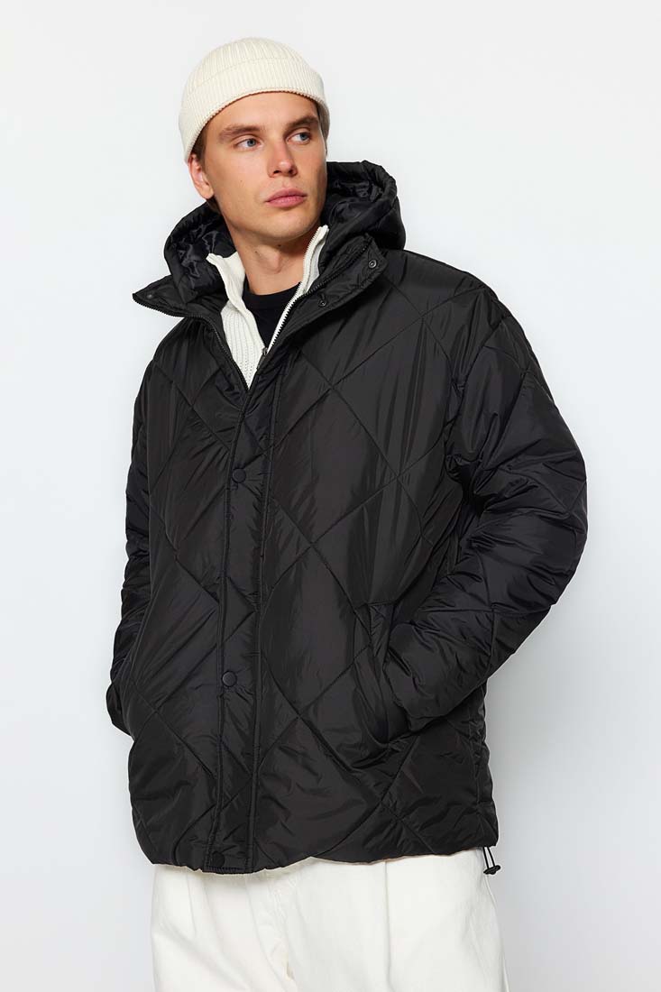 Trendyol Black Men's Oversize Fit Hooded Water and Wind Resistant Lightweight Quilted Coat
