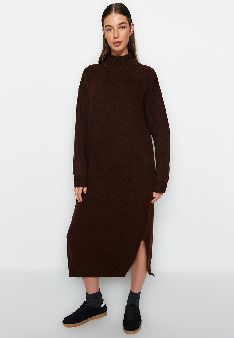 Trendyol Wide Fit Midi Knitwear Soft Textured Stand Collar Dress