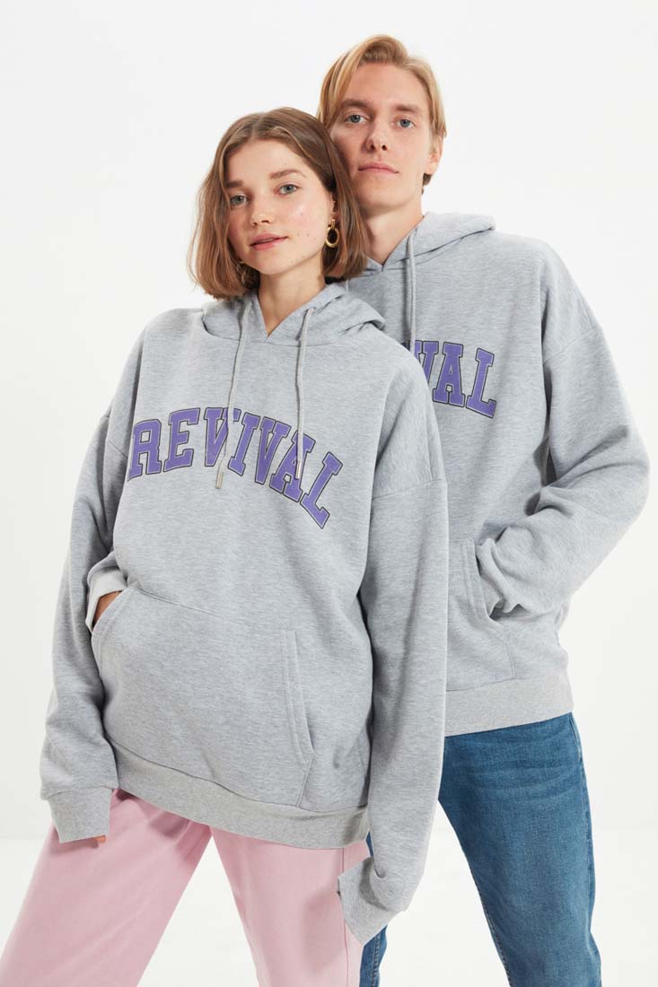 Trendyol Gray Unisex Oversize/Wide-Cut Hoodie with Cotton Fleece Fleece Text and Print Sweatshirt