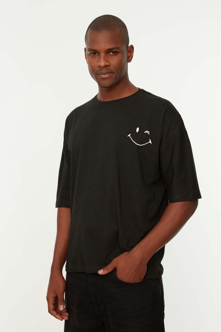 Trendyol Black Men's Oversize/Wide Cut Crew Neck Short Sleeved Printed 100% Cotton T-Shirt