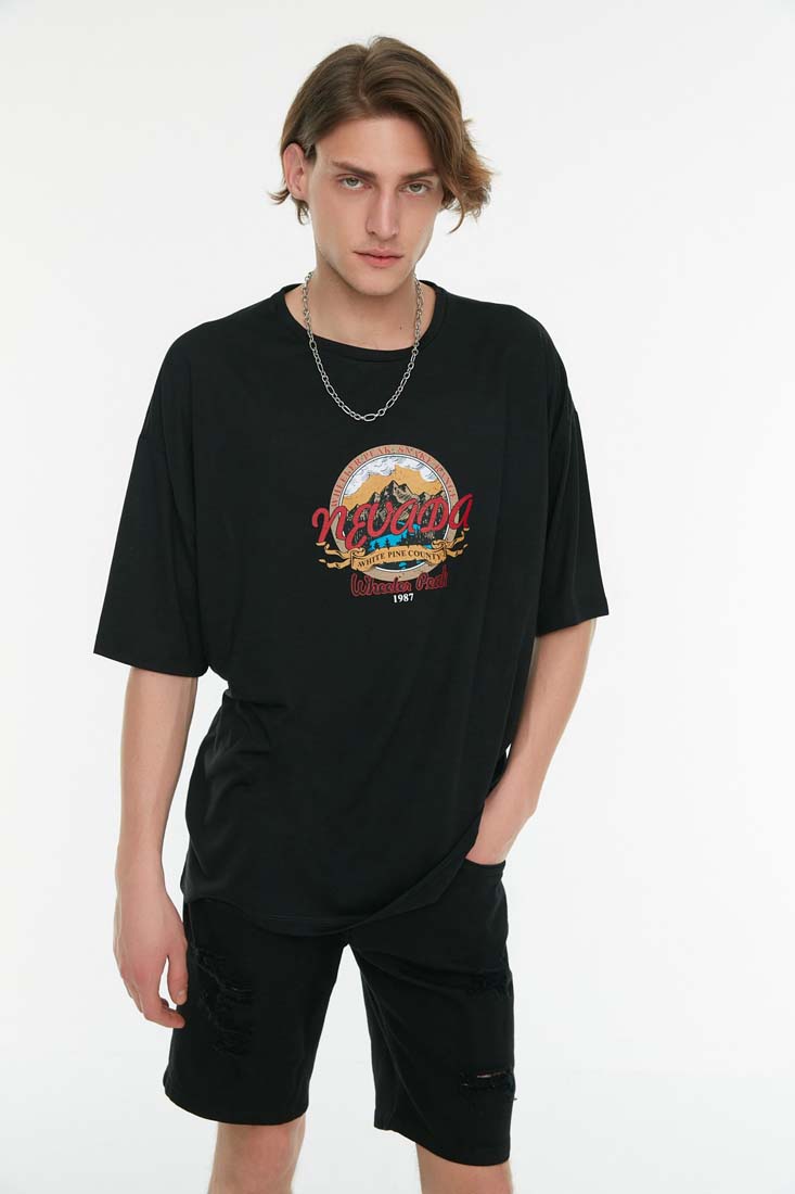Trendyol Black Men's Oversize/Wide-Cut 100% Cotton City Print T-Shirt