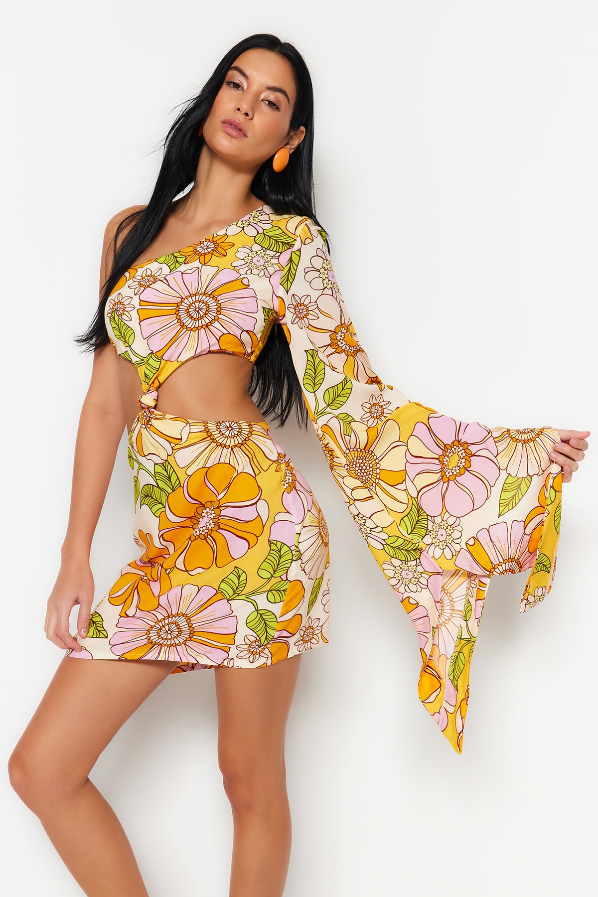 Trendyol Fitted One Shoulder Cut Out Mini Beach Dress