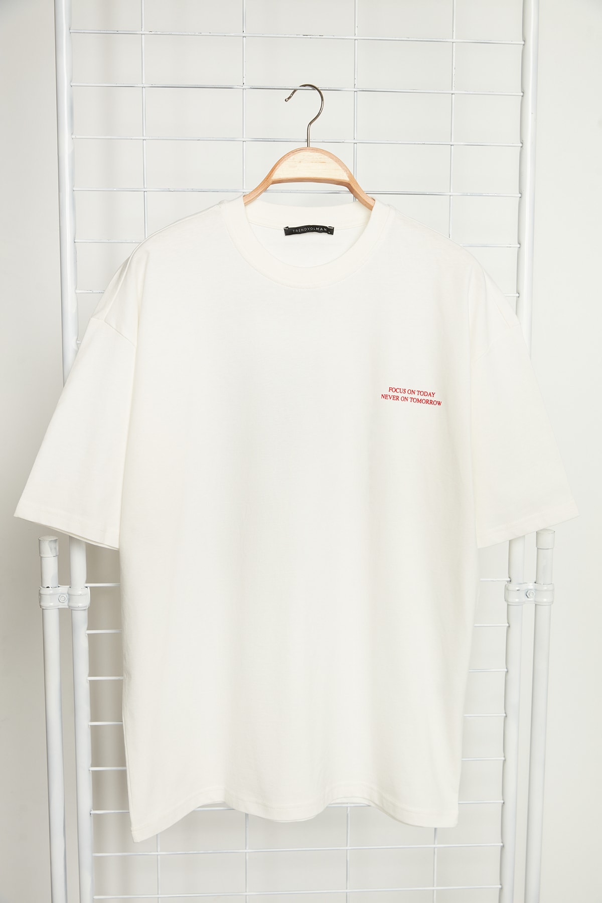 Trendyol Ecru Men's Oversize/Wide Cut Crew Neck 100% Cotton Anime Printed T-Shirt