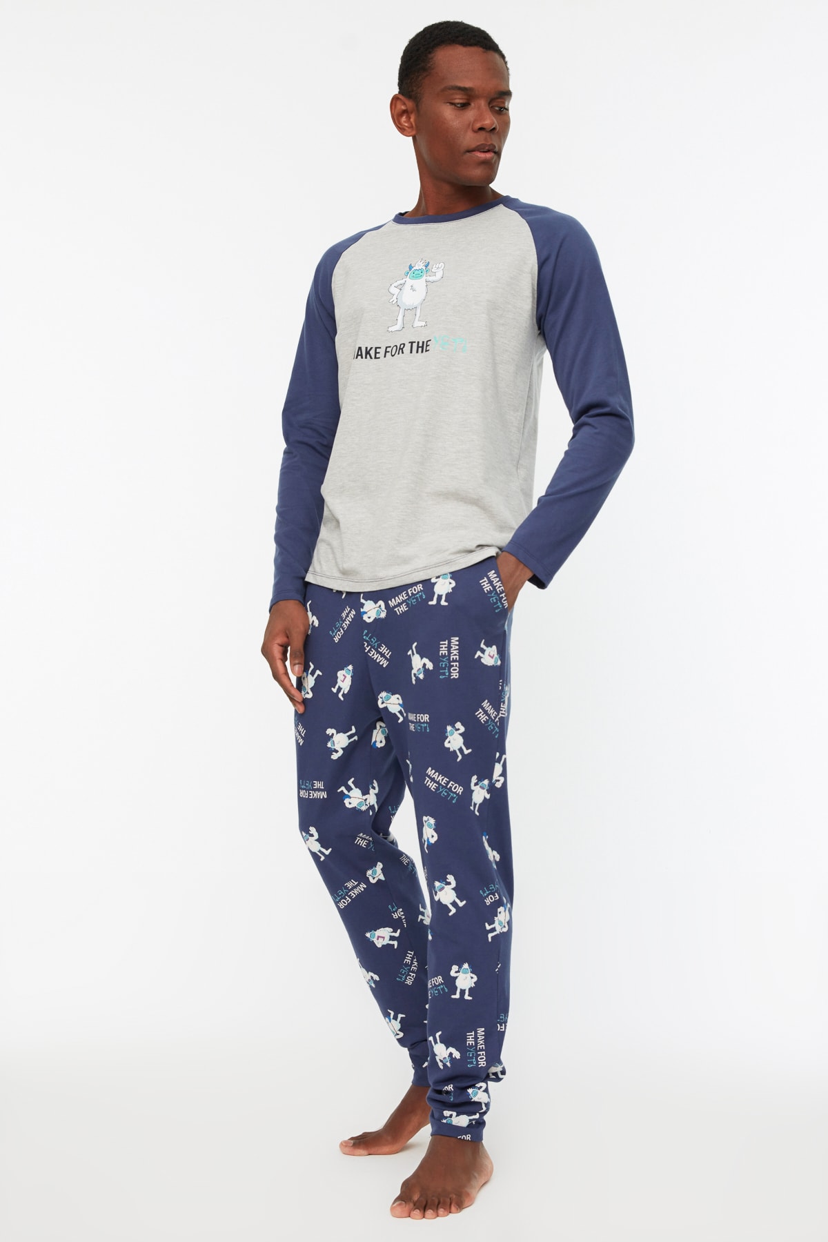 Trendyol Navy Blue-Grey Men's Regular Fit Crewneck Pajamas Set.