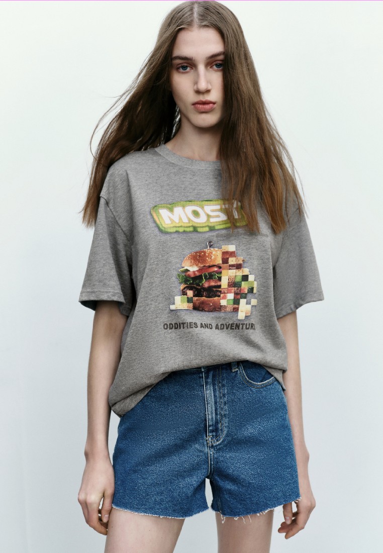 Urban Revivo 女裝時尚休閒設計感印花薄款棉質短袖T恤