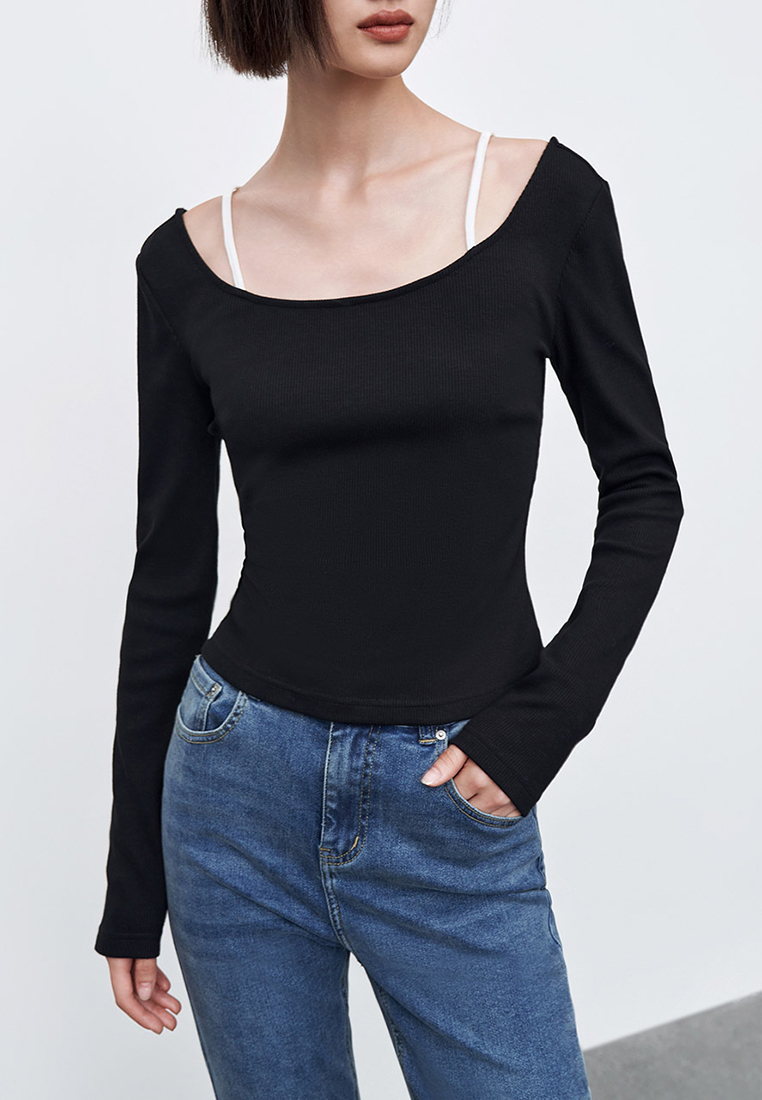 Urban Revivo 女裝歐美時尚鏤空解構坑紋長袖T恤衫