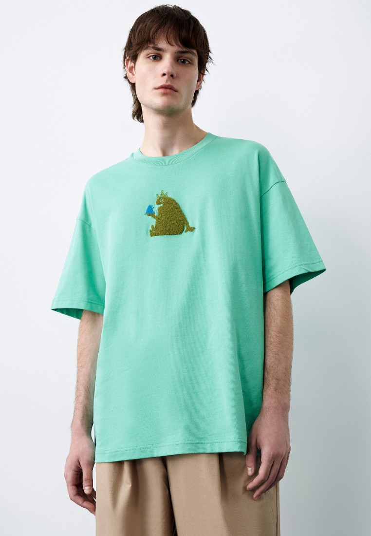 Urban Revivo 男裝少年感怪獸圖案繡花棉質寬鬆短袖T恤