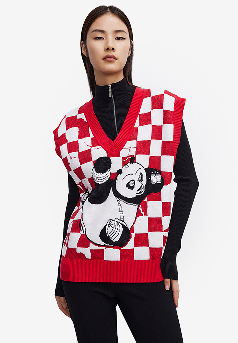 Urban Revivo Kung Fu Panda Checkered Sweater Vest