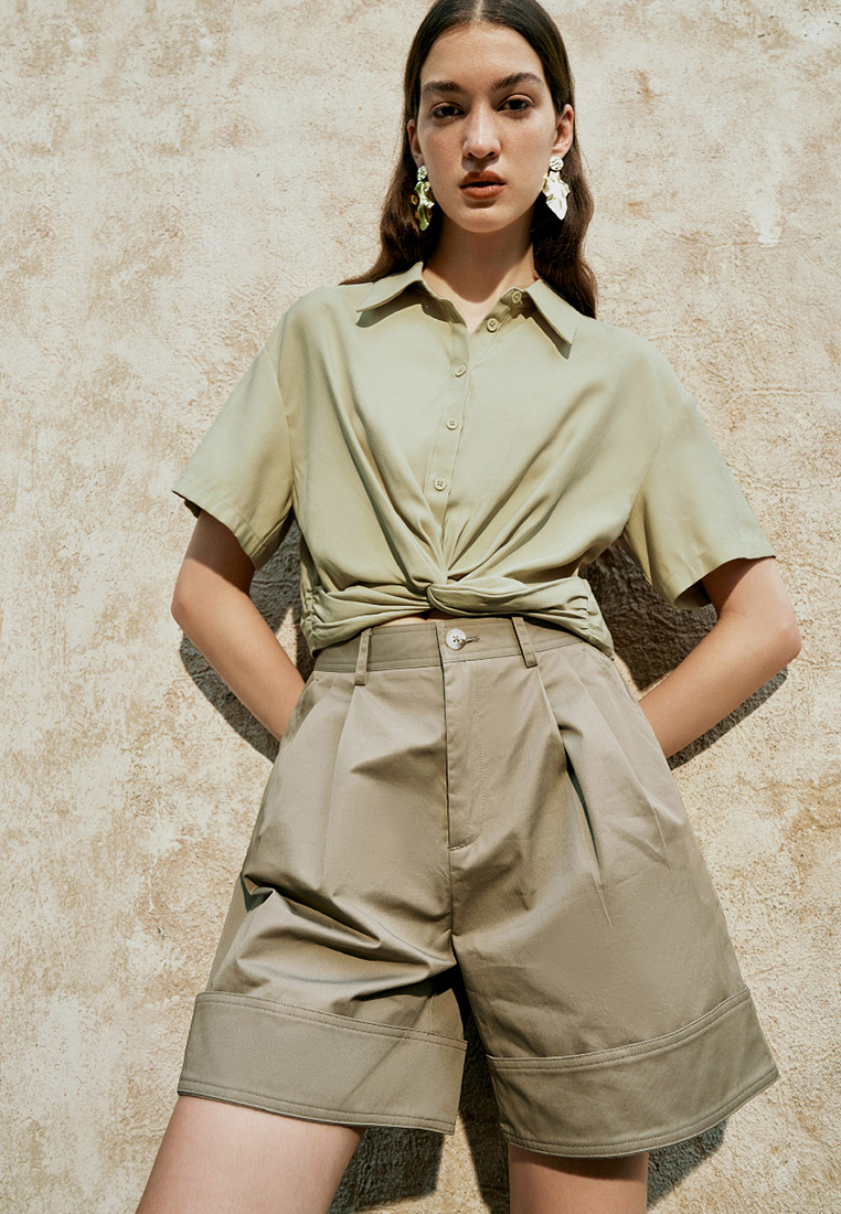 Urban Revivo 女裝設計感通勤風優雅扭結短袖罩衫襯衫