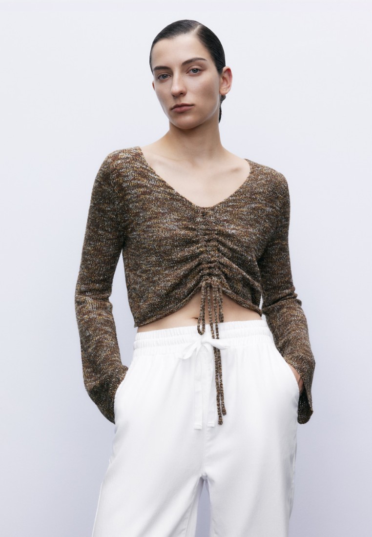 Urban Revivo 女裝復古氣質感雜色抽褶薄小小織針織衫